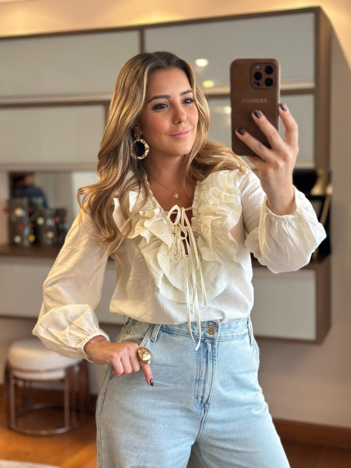 Batas Femininas: A Peça Chave Para Estilo e Conforto